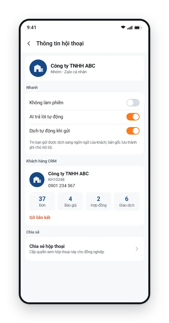 hChat: hồ sơ khách hàng cạnh tin nhắn